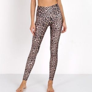 ONZIE SEXY High Rise Leopard Legging